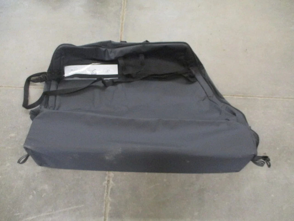 Pre-Owned 2023 Jeep Wrangler Roof Storage Bag OEM LKQ (Good)