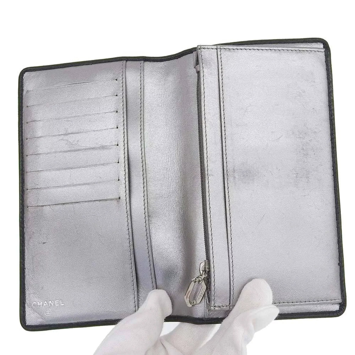 10 A30043 (Good). Pre-Owned Chanel CHANEL Mademoiselle Line Coco Mark Logo Stripe Long Wallet No