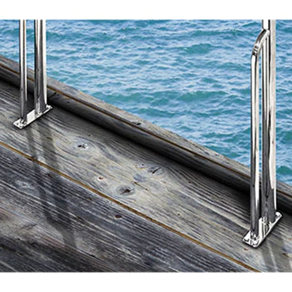 Magma Tournament Series Dock Cleaning Station with Stainless Steel Mount