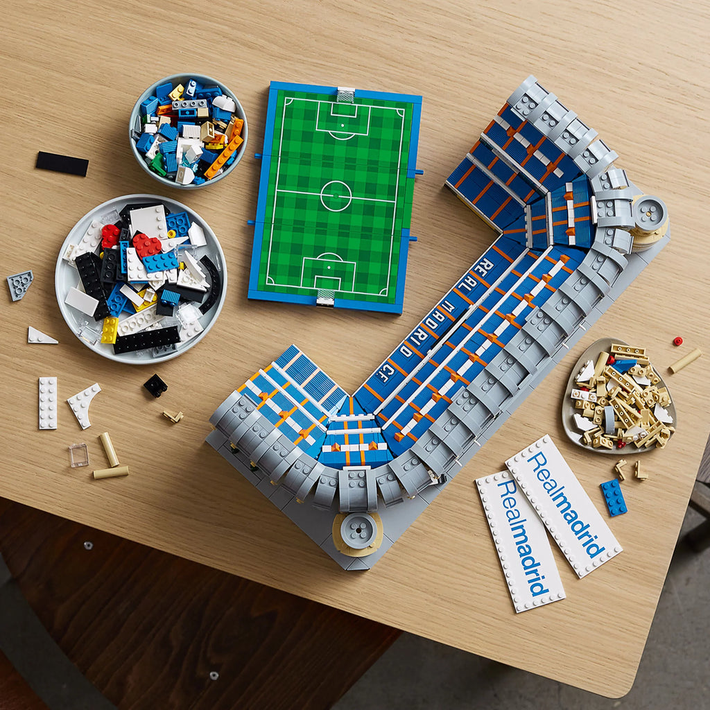 LEGO Icons Real Madrid Santiago Bernabéu Stadium 10299 Building Set - Soccer Field and Model Building Kit for Adults, Home and Office Collectible Decor Piece, excellent Gift Idea for Sports Fans